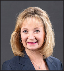 [MISSING IMAGE: ph_gayleburleson-4c.jpg]